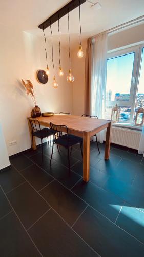 @Juliette - image 5