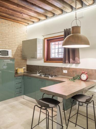 Venice Luxury Palace - image 11