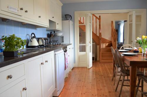 Konyha, Shelduck Cottage in East Kilbride