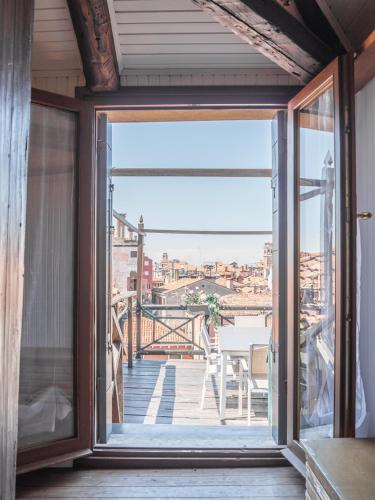 Venice Palace Tintoretto by Wonderful Italy - image 9