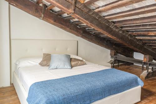 Two-Bedroom Apartment with Terrace image 10