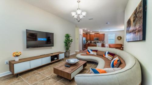 5 Star Villa with Private Pool on Champions Gate Resort Orlando Villa 5019 - image 2