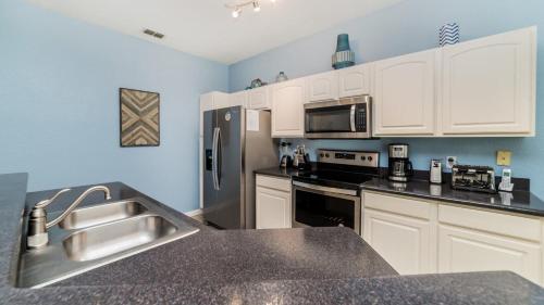 5 Star Villa with Private Pool on Windsor Hills Resort Orlando Villa 4915 - image 2