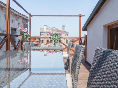 Venice Luxury Palace - image 5