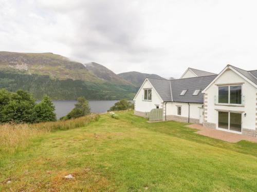 River Horse View, , Highlands