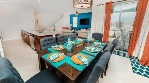 Beautiful Villa with first class amenities on Solara Resort Orlando Villa 4842 - image 5