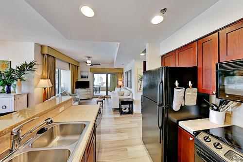 Luau II - Ocean Blvd & Studio - Pool Gym condo - image 8