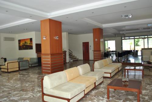 Hotel Ena