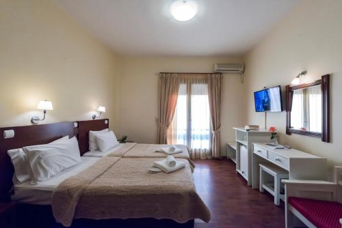 Akroyali Hotel & Villas - image 5