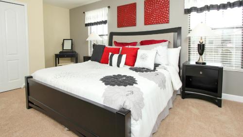Luxury Villa with Private Pool on Champions Gate Resort Orlando Villa 4938 - image 7