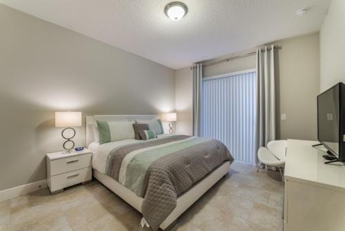 Luxury Villa with Private Pool on Solterra Resort Orlando Villa 4946 - image 6