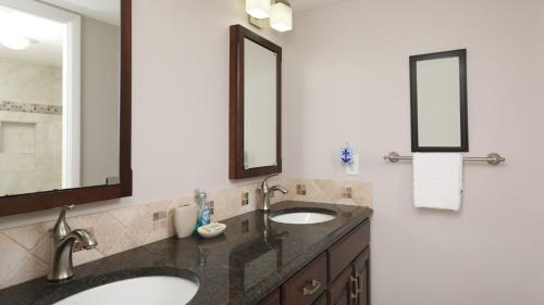Perfect 2 Bedroom Apartment on The Anchorage Siesta Key Apartment 1020 - image 7