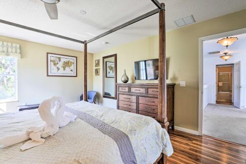 Chic Kissimmee Villa with Pool 10 Mi to Disney - image 11