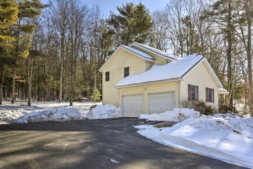 Cozy Home with Game Room, 8 Mi to Camelback Mountain