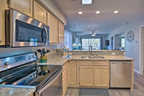Swim Golf Play - Beachy River Oaks Condo! - image 2