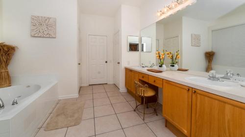 Rent this Luxury 5 Star Villa on Windsor Palms Resort Orlando Villa 4989 - image 6