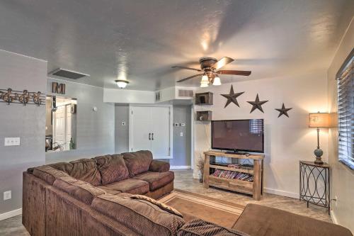 Ranch-Style Home with Fire Pit Less Than 1 Mi to U of A - image 6