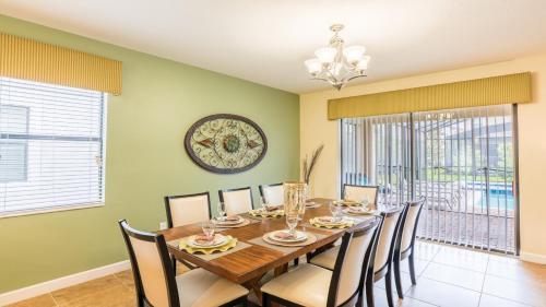 Rent Your Own Exclusive Villa with Large Private Pool on Champions Gate Resort Orlando Villa 5002 - image 4