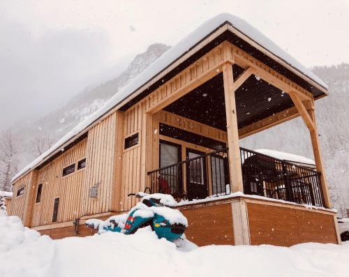 Boulder Mountain Resort Revelstoke