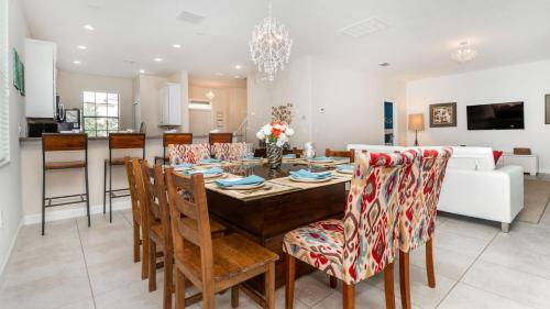 The Ultimate 5 Bedroom Villa on Champions Gate Resort Orlando Villa 5016 - image 5