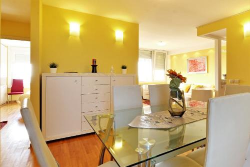 Apartment Bella Art - image 2