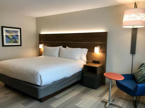 Holiday Inn Express Hotel & Suites Pasadena-Colorado Boulevard an IHG Hotel - image 14