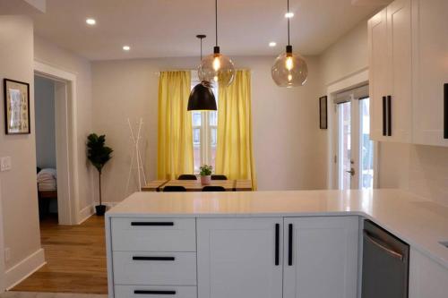 3-BEDROOM CENTURY MODERN HOME UPTOWN WATERLOO