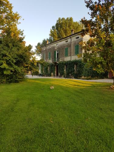 Corte Malpensata Agriturismo con Ristoro