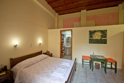 Katerina Traditional Rooms - image 13