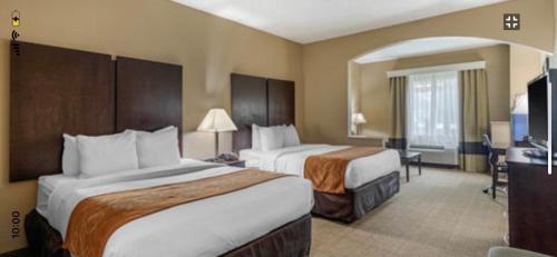 Comfort Suites Near Stonebriar Mall