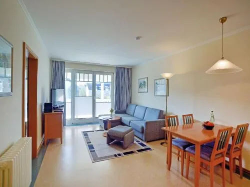 Dünenpark Binz - Komfort Ferienwohnung mit 2 Schlafzimmern und Balkon im Obergeschoss 008 in Binz, Deutschland