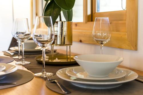 Tlorisi, 2x spalnica 700 kv. m., 1x zasebna kopalnica Vila v St Florence (Fern Lodge - 2 Bedroom Log Cabin - Saint Florence) in St Florence