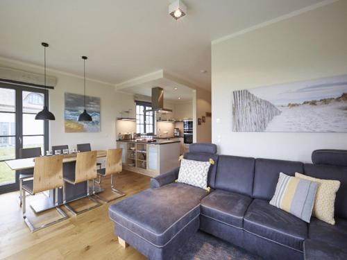 Reetland am Meer - Premium Reetdachvilla mit 3 Schlafzimmern, Sauna und Kamin E19 in Dranske, Deutschland