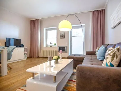 Strandvillen Binz - Ferienwohnung mit Meerblick, 1 Schlafzimmer und Balkon SV-606 in Binz, Deutschland