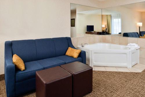 Comfort Inn & Suites Madison North