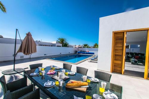 Villa Rossa - Villas Now - LH215 By Villas Now Ltd