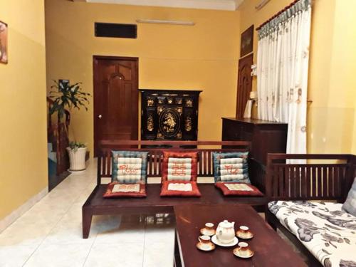 vasantha lodge purasawalkam chennai no21 muthiyal chetty street purasawalkam near madhar sha chenn