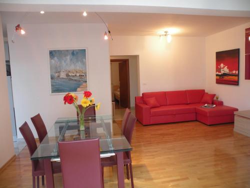 Villa Rosa - image 8