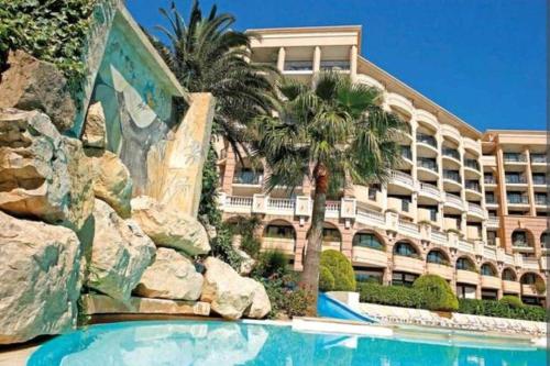 Palm d'Azur T2 Cannes front de mer