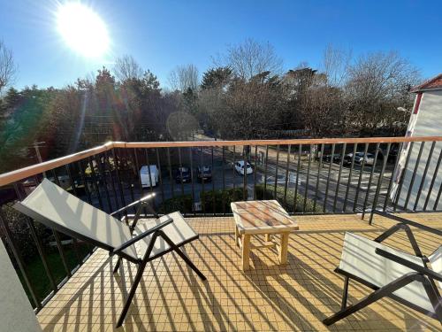 Appartement T2 4p idealement place Port, 150m plage du Nau, commerces - Plage Benoît