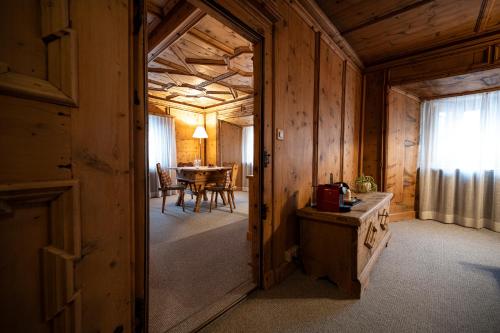 Hotel Engiadina - image 13