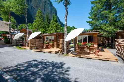 แคมปิ้ง จุงเฟรา - ฮอลิเดย์ พาร์ค (Camping Jungfrau - Holiday Park) in ลาวท์เทอบรุนเน็น