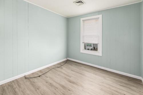 Location !! Walk to Beach, Boardwalk, Restaurants in Wildwood, USA