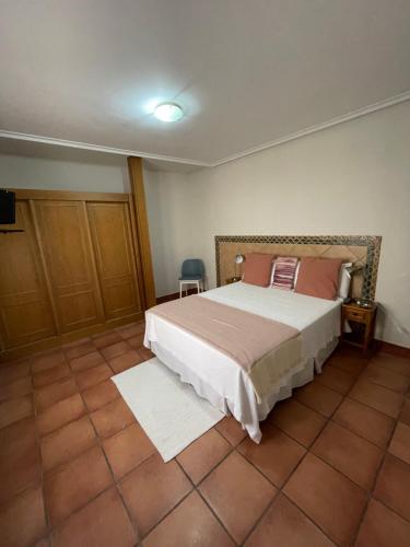 Pensión Biazteri - image 14