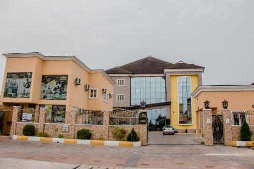 . Signature by Royalty