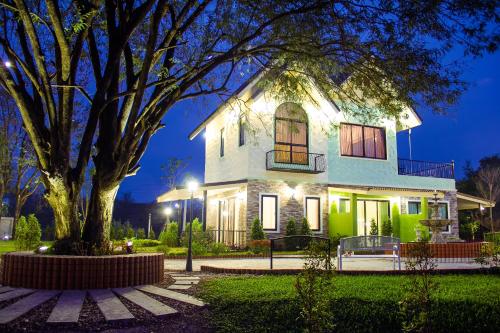 랏차부리 The Harmony Resort 3성급 호텔 로비