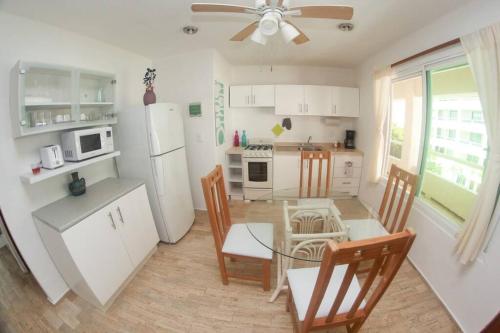 Brisas Shores Penthouse Beachfront, Ocean View Terrace Cancun Hotel Zone, 2 bedrooms, Cancún (photo 7)