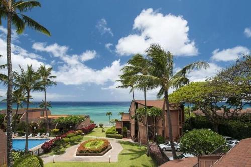 Welcome to your Oceanfront Island Paradise condo - image 3