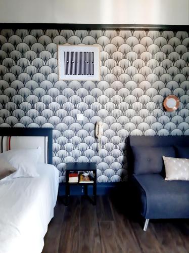 Deluxe Double Room with Shower