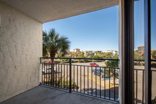 Enclave 202A condo - image 2